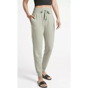 Athleta Balance Joggers Sage Small